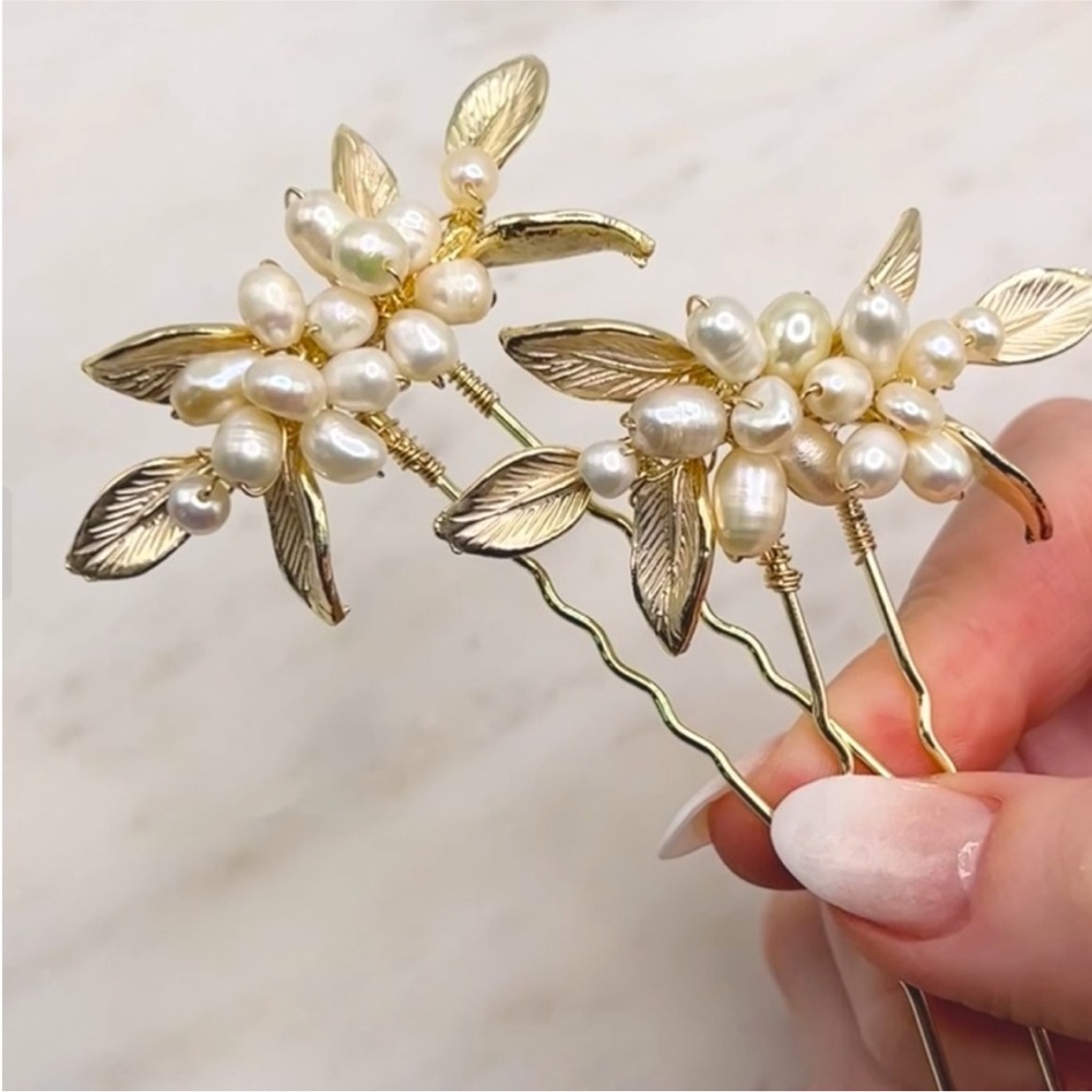 Dareth Coleburn Briella hair pin (x2)